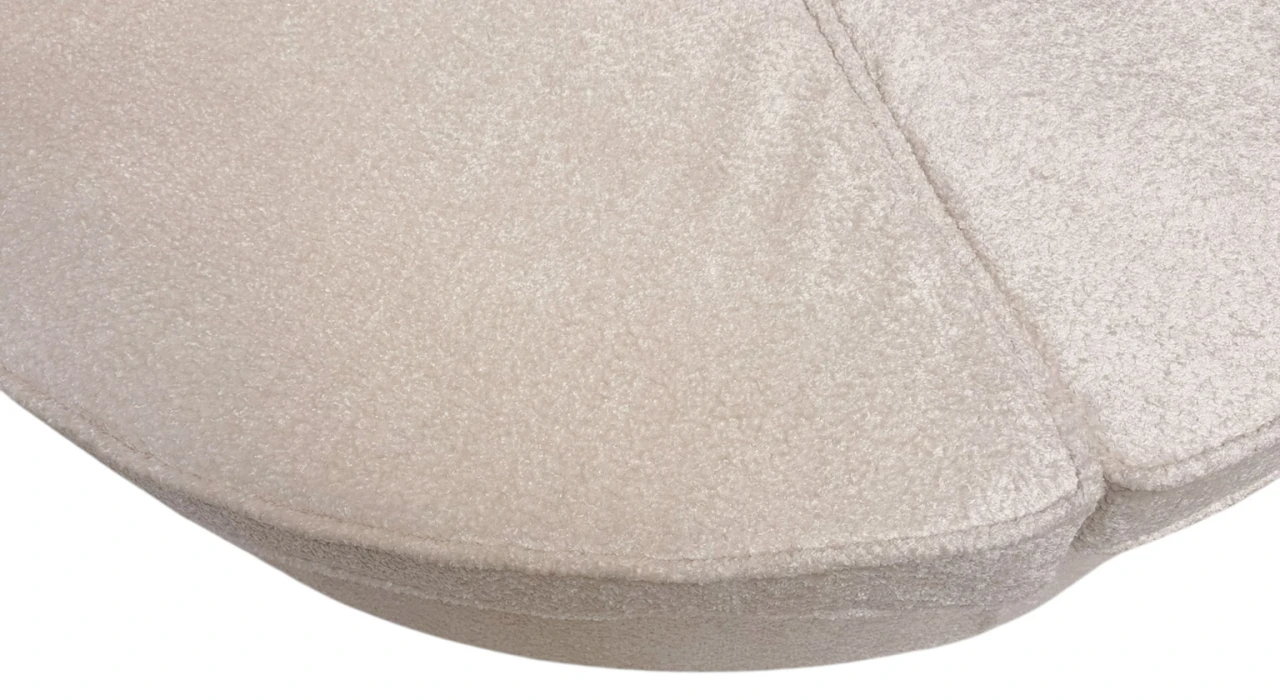 Hollywood Regency Round Banquet Settee Tufted Lobby Sofa in Bouclé, 1980s